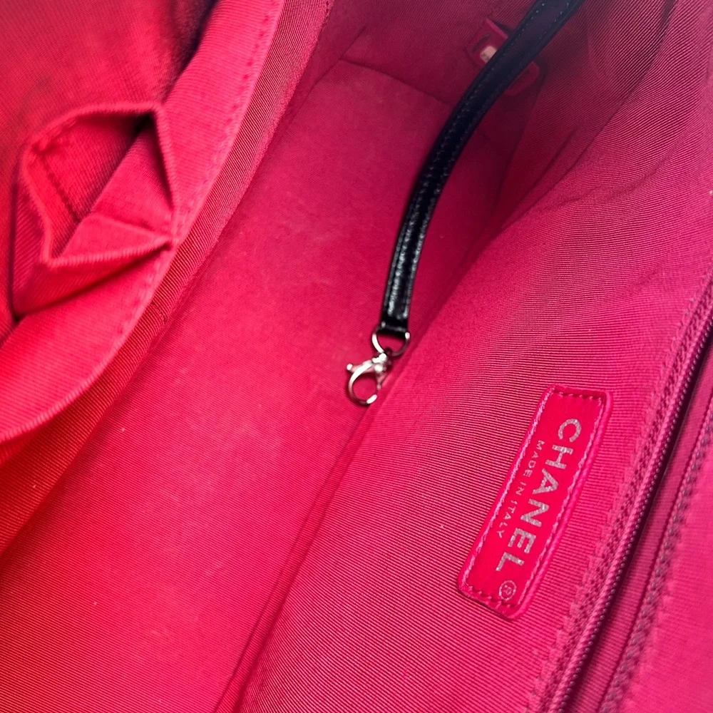Chanel Medium Gabrielle Tote Bag - Picture 9 of 9